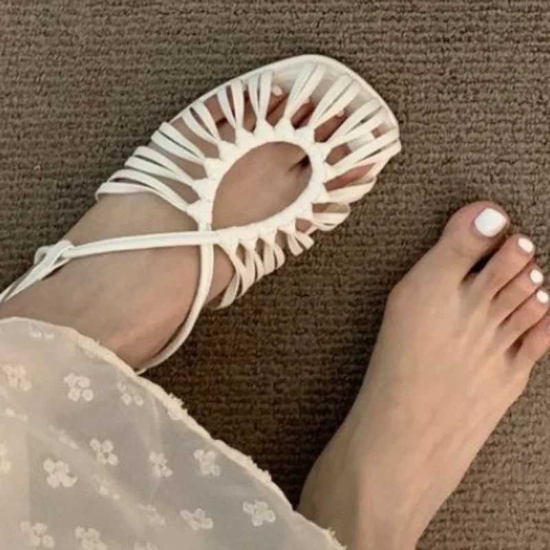 2024 Hot Sale Womens Shoes Baotou Womens Sandals Fashion Narrow Band Dress Sandals Women High Quality Slip-on Flat Sandals CL240806