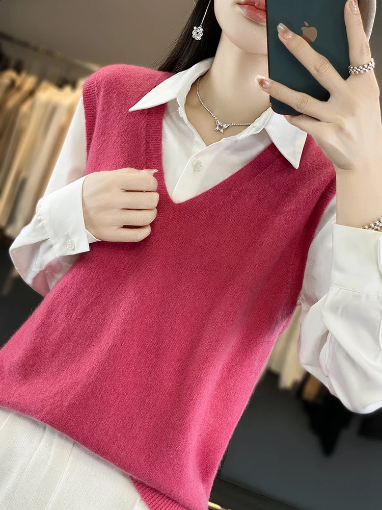 Womens wool vest Pullover Vneck solid color knitted simple and fashionable casual comfortable soft classic style 240819