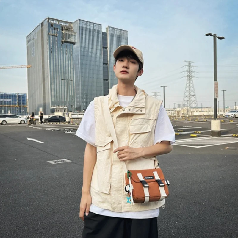 Japanese Style Waterproof Messenger Bag Men Camp Students Large Capacity Crossbody Bag Women Ins Style Work Couple Shoulder Bag 240819