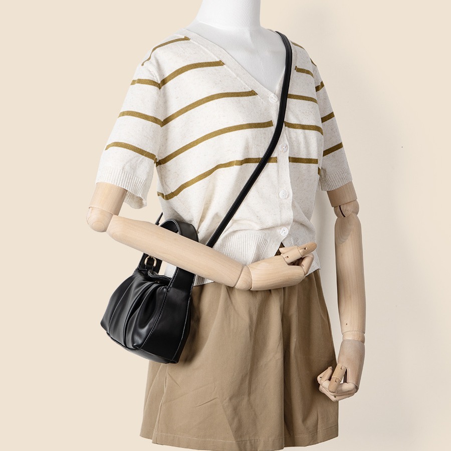 2024 New Folded Cloud Soft PU Fashionable Handheld Small Square Bag, Unique and High end Single Shoulder Crossbody Bag