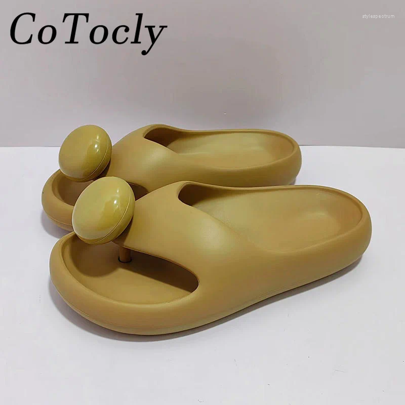 Slippers Summer Flat Woman Flip-ps Casual Holiday Shoes Women Big Button Slides Rubber Waterproof Thick Sole