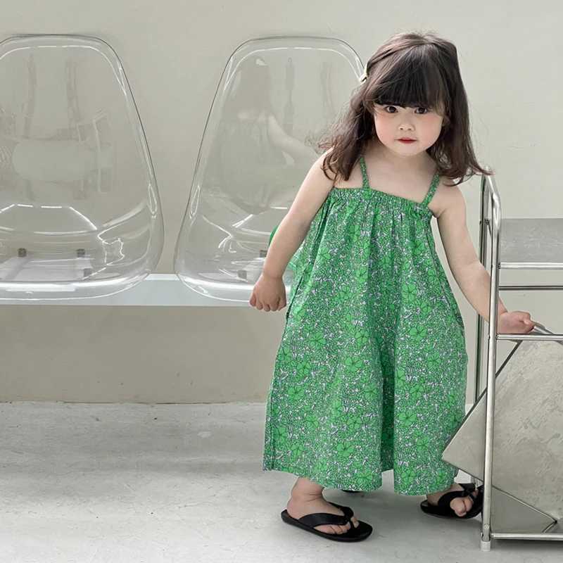 Childrens girl jumpsuit summer floral print baby casual wide leg pants sleeveless beach pendant jumpsuit 3-8Y W240806