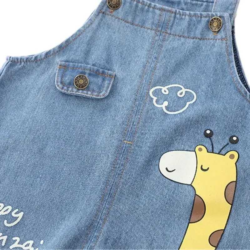 Boys jeans jacket fashionable autumn childrens clothing with cartoon giraffe cotton jumpsuit casual childrens clothing jacket W240806
