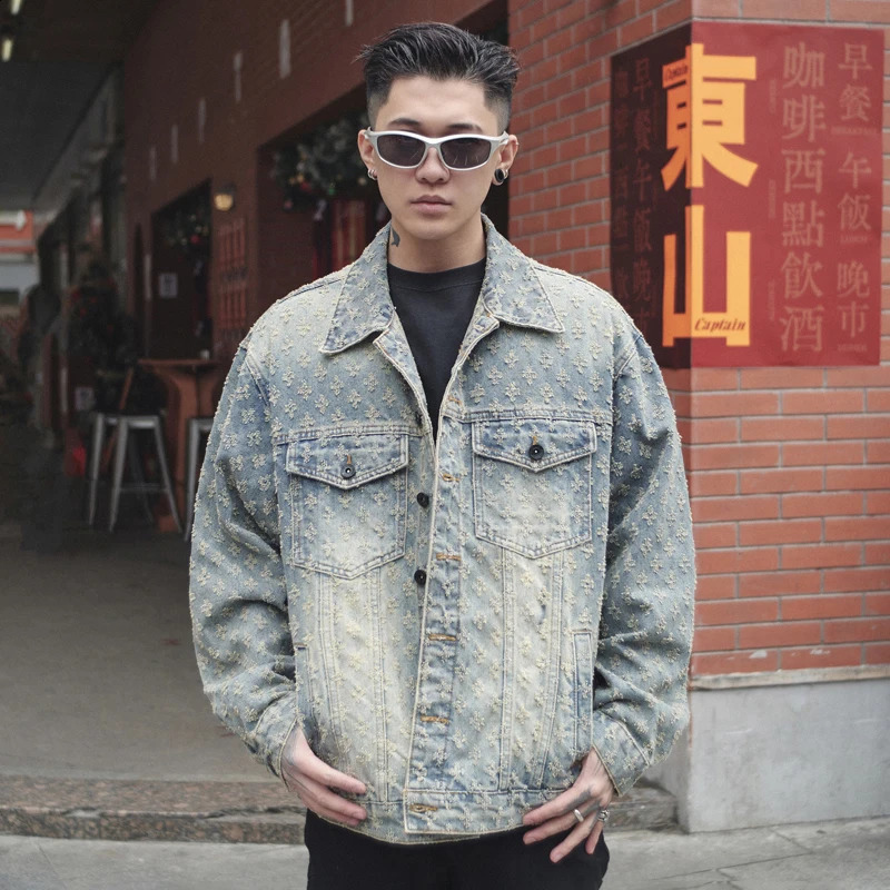 2024 Street beat highend mens loose denim jacket personalized jacquard pattern do old heavy 240819