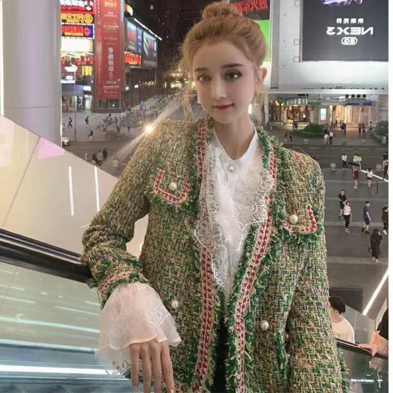 Fashionable womens plaid pleated jacket chunky pearl button golden silk vintage spring and autumn cardigan crop top 240819
