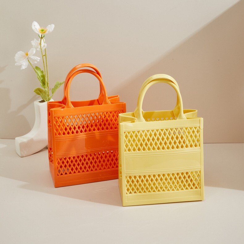 PVC Barbie Jelly Fashionable Versatile Soft Handle Vegetable Basket, Anti Dirty and Easy to Wash Summer Handheld Women's Bag