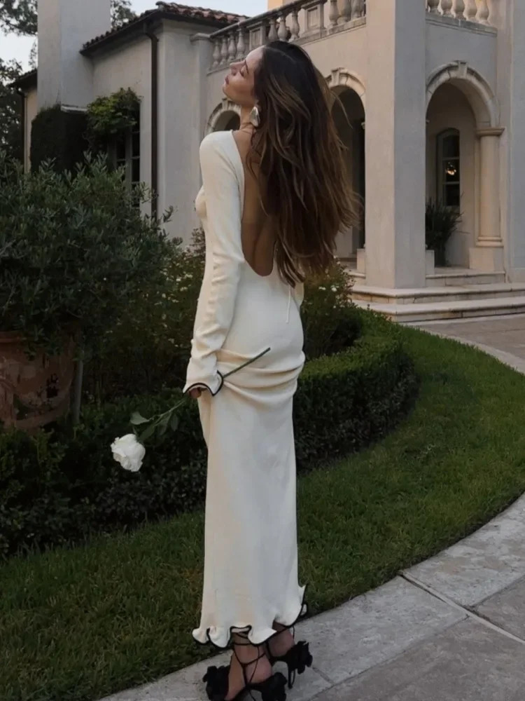Ruffles Pleated Hem Maxi Dress Women Sexy Backless Knitted Sweater Dress Autumn Fashion Long Sleeve Slim Holidays Party Dress 240819