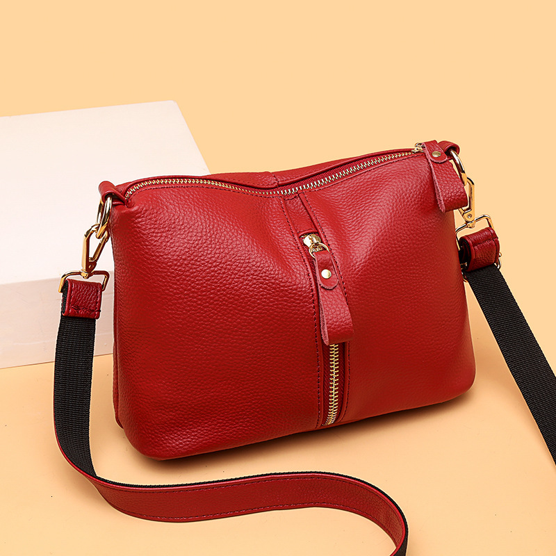 Genuine leather women's top layer cowhide single shoulder crossbody bag, 2022 trendy fashionable handbag, versatile and large capacity bucket bag