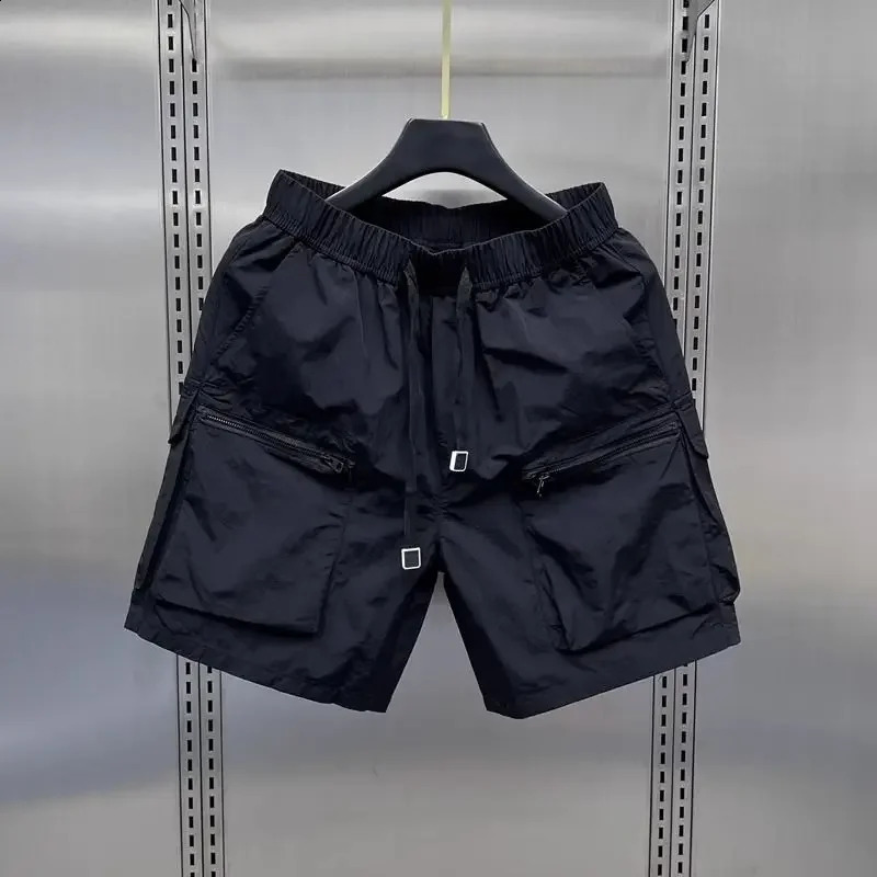 Mens retro multi pocket cargo shorts summer thin and loose straight casual jacket hat solid color drawstring 240819