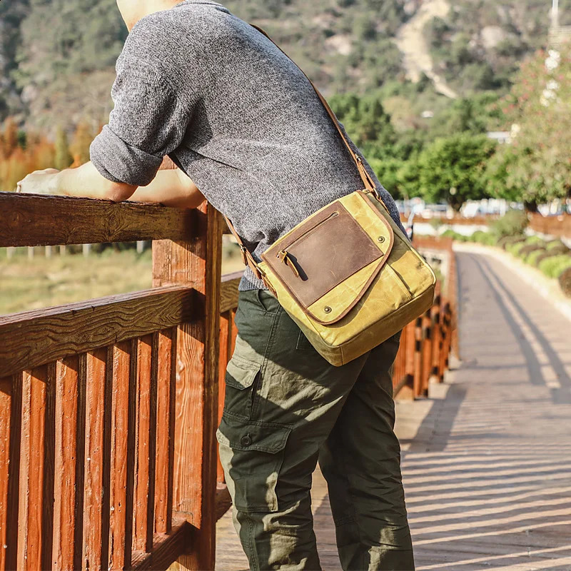 Mens Small Vintage Messenger Waterproof Travel Shoulder Crazy Horse Leather Waxed Canvas Crossbody Bag 240819