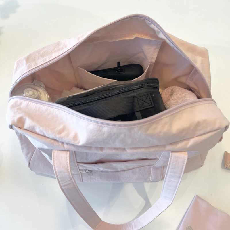 New High Capacity Travel Bag Portable Lightweight Casual Shoulder Bag Womens Class Commuting Sports Yoga Tote Bag CL240820