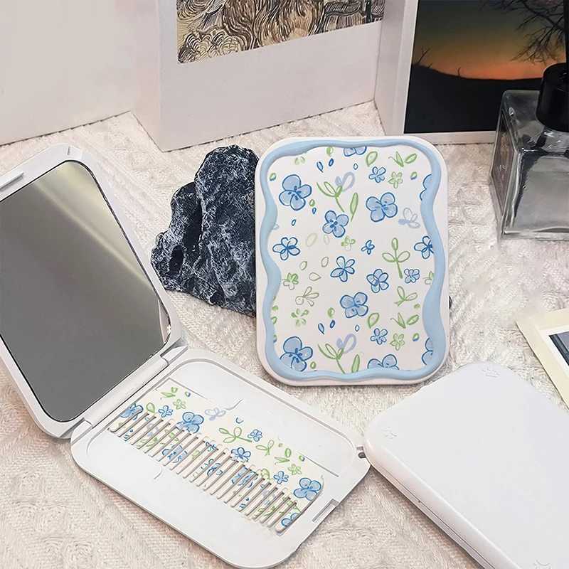 Cartoon Blue Flowers Pattern Flip-Top Folding Makeup Mirror Portable Pocket Mirror Rectangle Cosmetic Mirror With Comb For Women Y240819