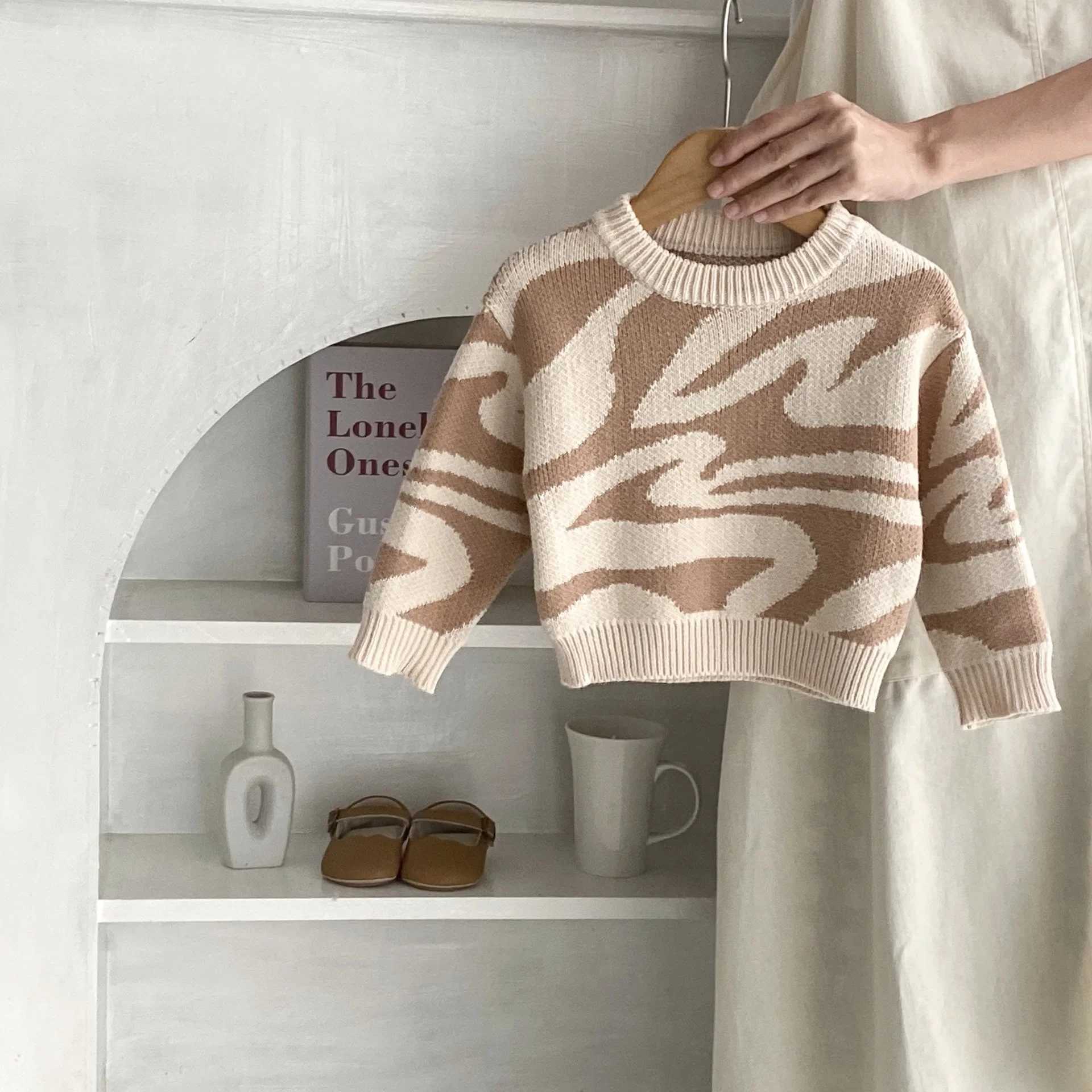 Fashion Autumn Baby Girls Knitted Sweaters Brown Irregular Pattern Print Pullover Shirts Warm Kids Tops Tees OutwearsXJ240819