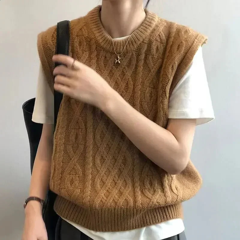 spring autumn knitted vest fried dough twisted womens sweater loose folding sleeveless 240819