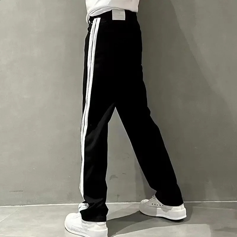 Trousers White Straight Mens Jeans Retro Mens Jeans Classic Denim Fashion Pocket 90s Street Loose 240819