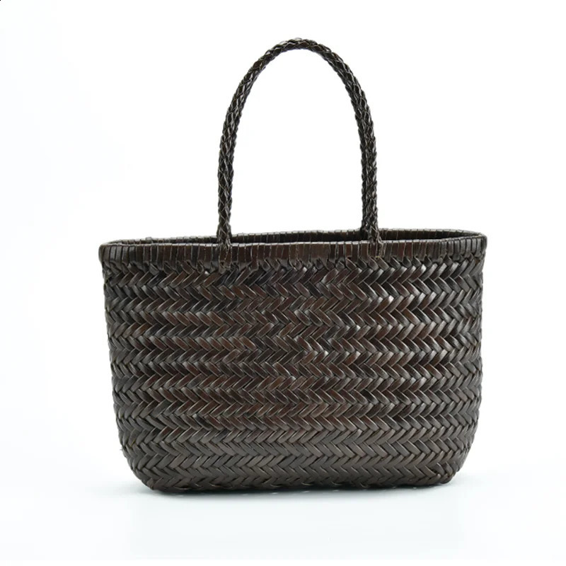 Going back to ancient times wearing genuine leather handbags womens handmade woven buckets and shopping bags with cotton bags 240822
