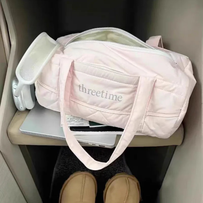 Women Ins Tote Bag Korean Shoulder Bag Lightweight Leisure Nylon Fitness Bag Big Capacity Travel Bag Versatile Female Makeup Bag 240819