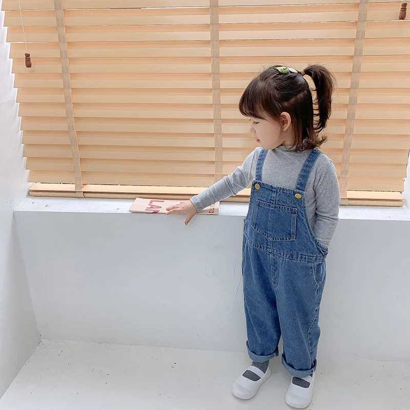Korean Childrens Coated Boys and Girls Jeans Spring and Summer Full Competition Jeans Childrens Loose jumpsuit W240806