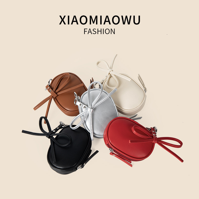 Pearl chain shoulder niche bow crossbody versatile fashionable women's bag, red envelope, small size, portable and mini