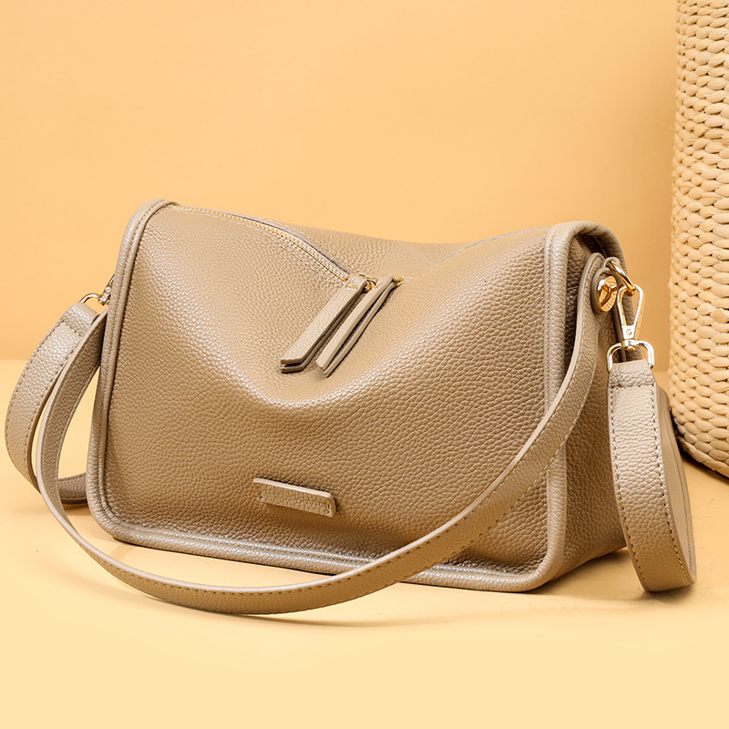 Genuine leather light luxury minimalist 2023 new shoulder underarm fashionable and versatile small square bag, crossbody bag