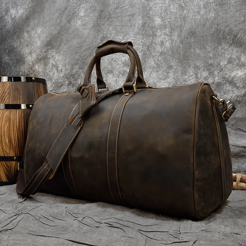 60cm Vintage Mens Leather Travel Bag Real Leather Weekender Bag Overnight Travelling Handbag For 3 days Business Travel 240819