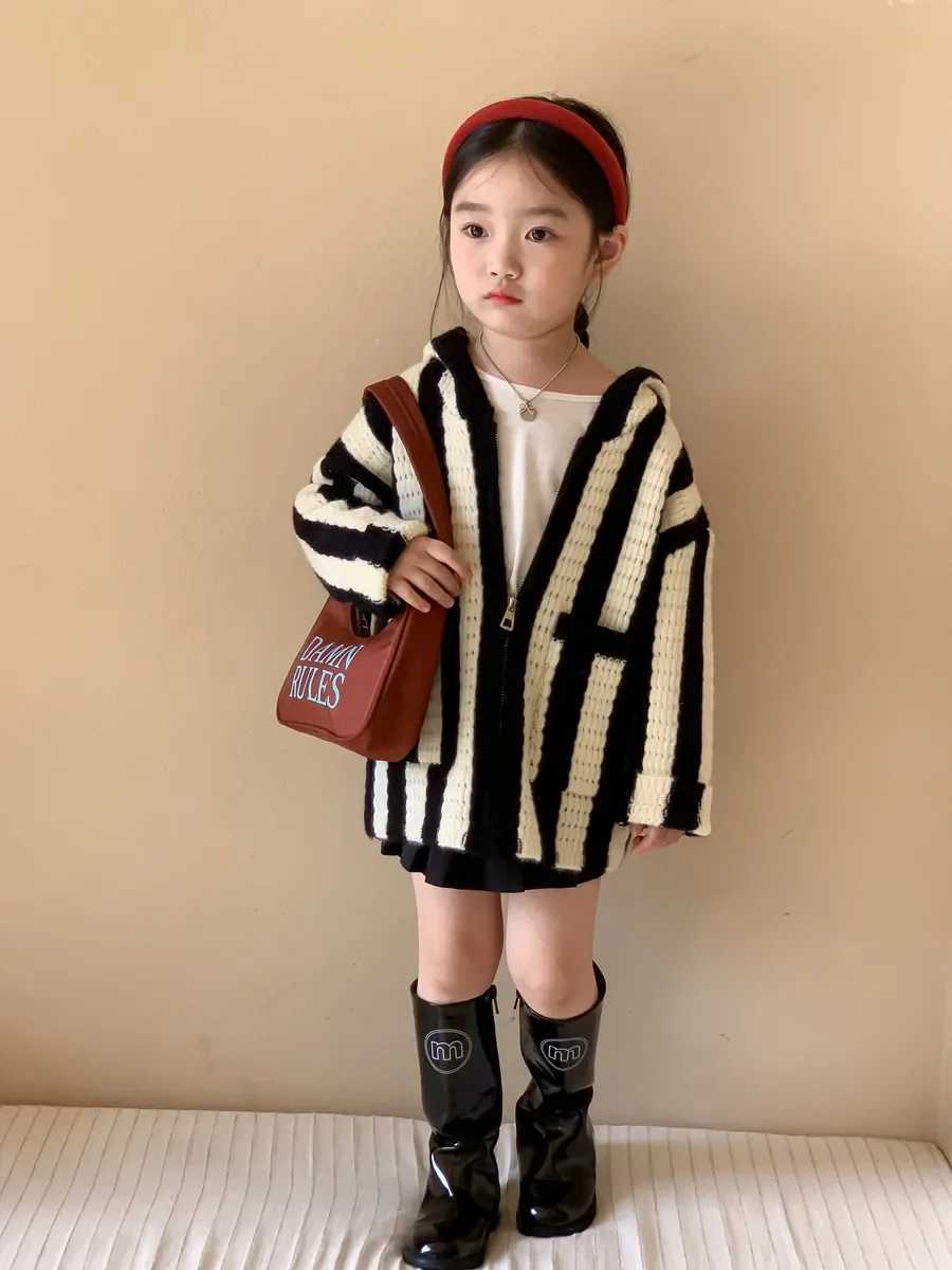 Hooded Sweater Girls Coat Lovely 2023 Spring Autumn New Korean Version Striped Casual All-match Hooded Kids Tops for GirlsXJ240819