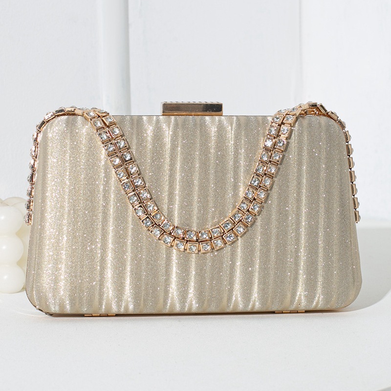 New ladies' diamond studded hand-held banquet bag, clutch chain small square bag