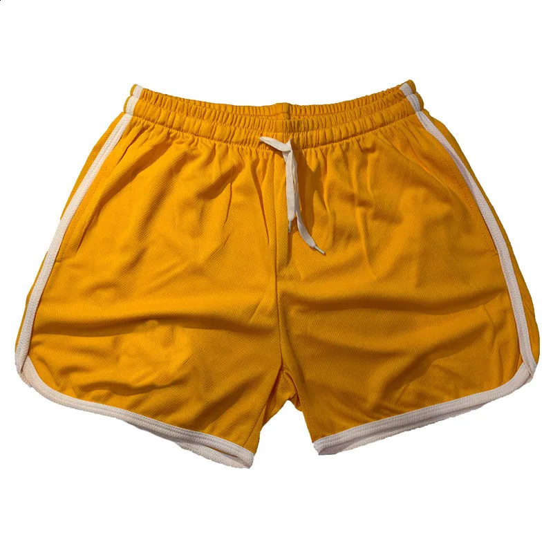 Muscle building summer mens sports shorts beach casual mesh fitness fast drying and breathable 240819
