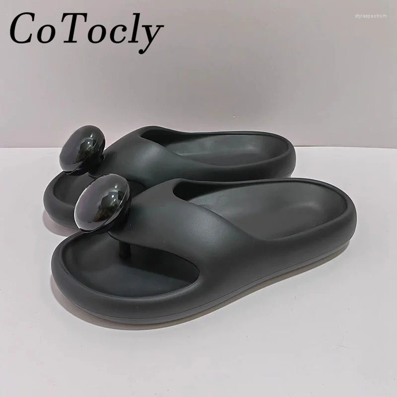Slippers Summer Flat Woman Flip-ps Casual Holiday Shoes Women Big Button Slides Rubber Waterproof Thick Sole