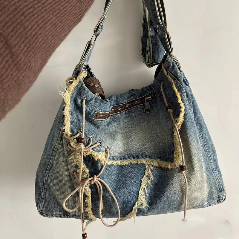 Versatile Casual Large Capacity Crossbody Bags with Tassels Niche Retro Denim Messenger Bags for Women School Student Bags 240819