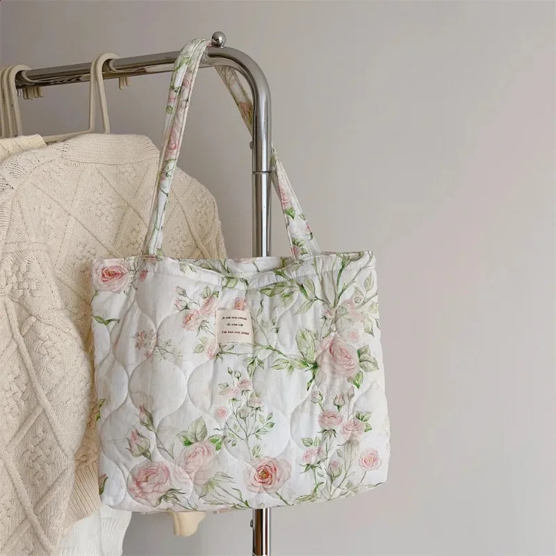 Cotton Floral Tote Bag for Women Handbag Trendy Chic Puffy Top Handle Bag Quilted Padded Shoulder Bag er Shopper Bag 240820