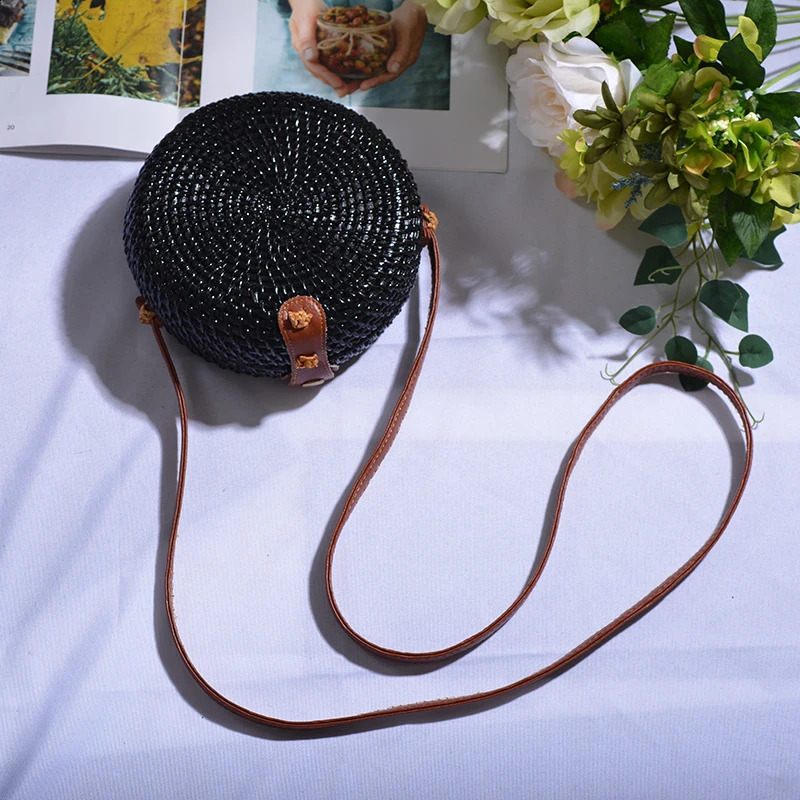 Black White Round Straw Bags Women Summer Rattan Bag bags women Woven Beach Cross Body Bag Circle Bohemia Handbag Bali Box 240820