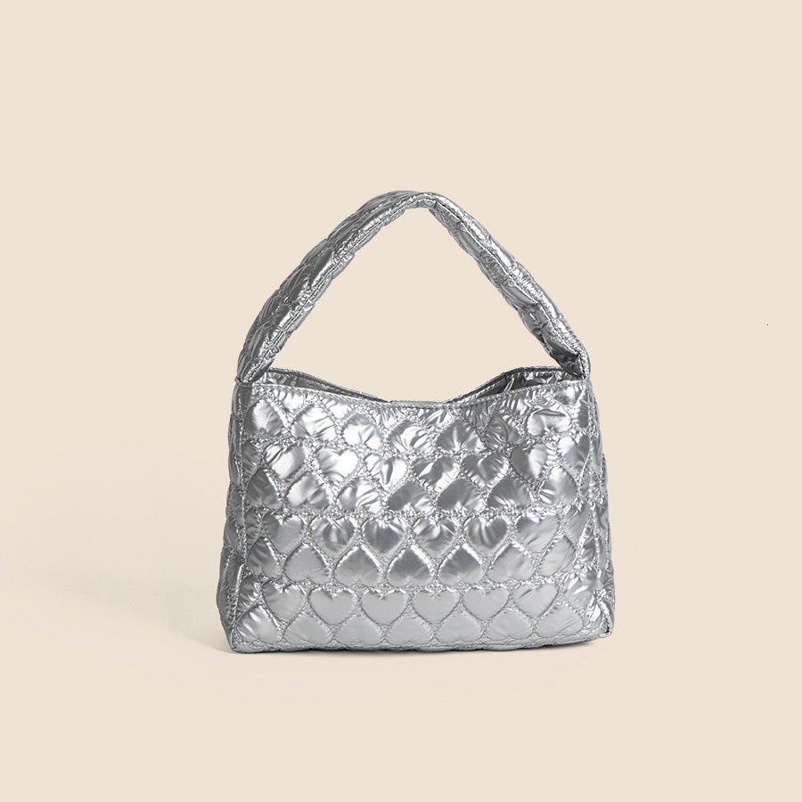 2024 New High end Love Summer Edition Leisure Versatile Fashion Commuting Women's Carry Bag