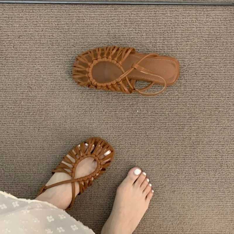 2024 Hot Sale Womens Shoes Baotou Womens Sandals Fashion Narrow Band Dress Sandals Women High Quality Slip-on Flat Sandals CL240806