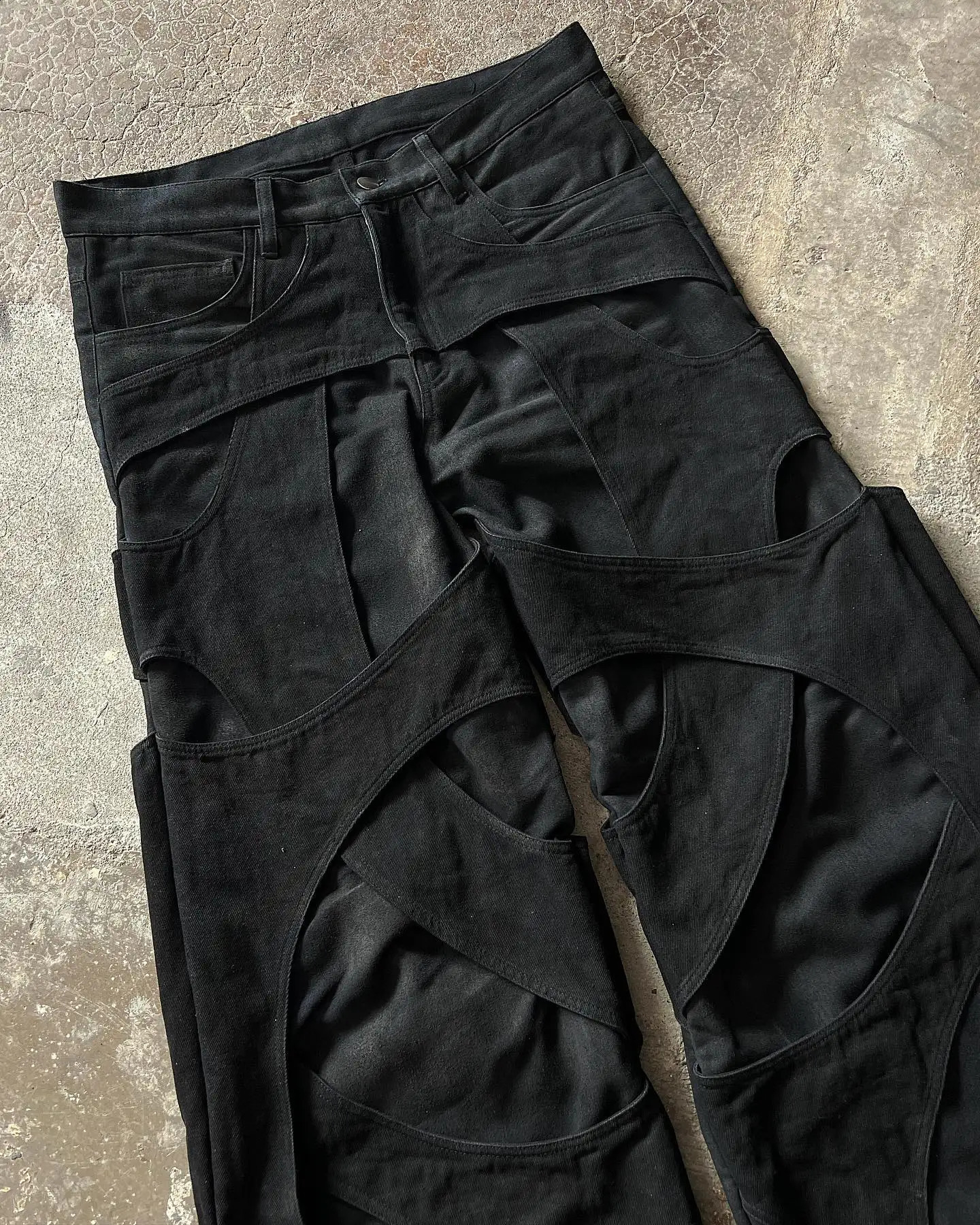 Leisure floor mop pants with hollow n cotton loose jeans mens solid color retro work Y2k and womens clothing 240819