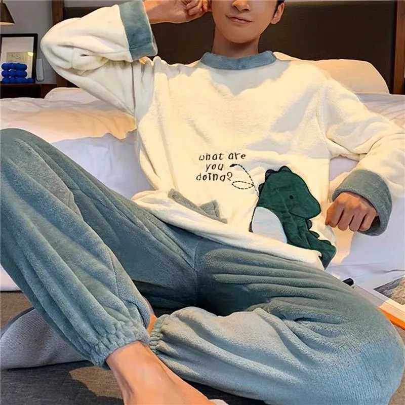 Mens Winter Warm Flannel Pajama Set Long Sleeve Thick Mens Coral Velvet Cute Cartoon Pajama Set New PajamaW240719
