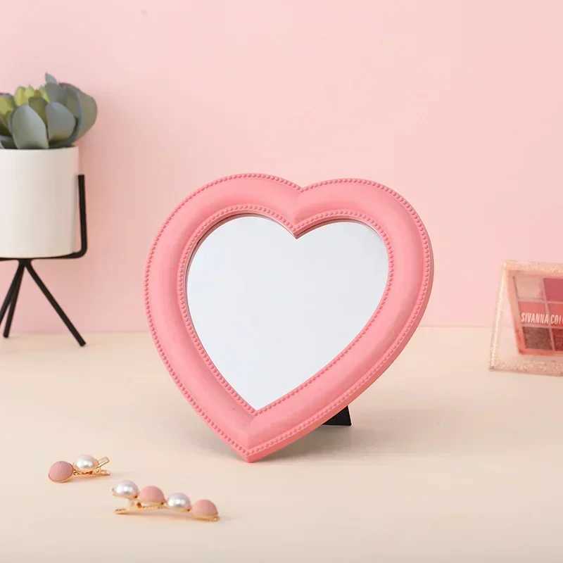 Heart Mirror Cosmetic Mirror Decorative Mirror Girl Heart Student Dormitory Mirror Home Decor Living Room Decoration Wall Decor Y240819