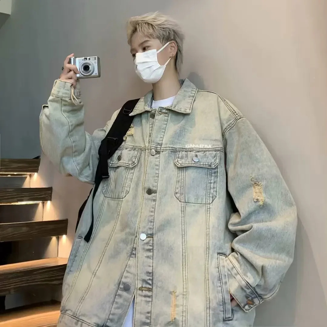 Retro style mens denim jacket fashionable American high street casual loose open collar spring and autumn clothing 240819