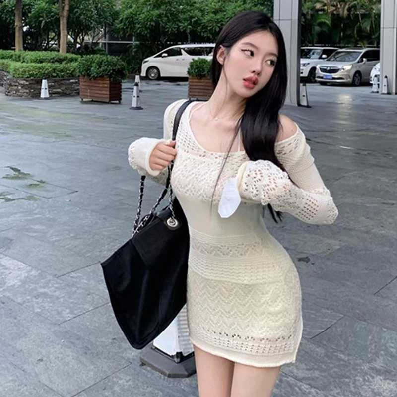 Sexy Hollow Out Elegant Knitted Women Solid V-neck Long Sleeve Mini Dress 240819
