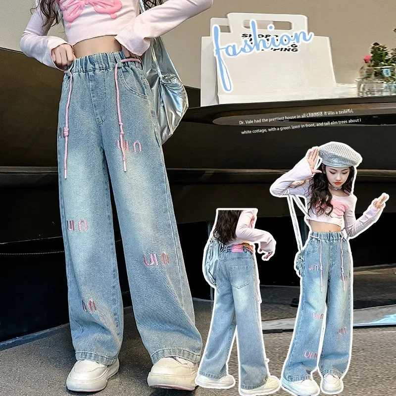 Spring/Summer New Straight Leg Jeans 2024 New Fashionable and Comfortable Girls JeansW240819