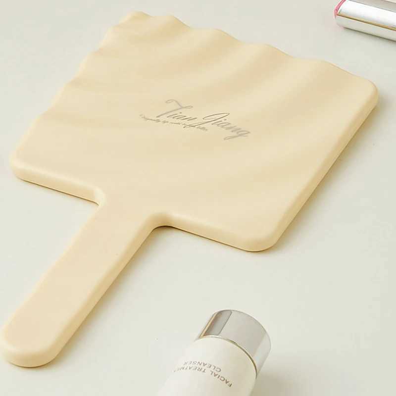 Liquid Shape Square Handheld Makeup Vanity Mirror Portable Compact Mirrors Beauty Makeup Tools Desktop Cosmetic Mirror Y240819