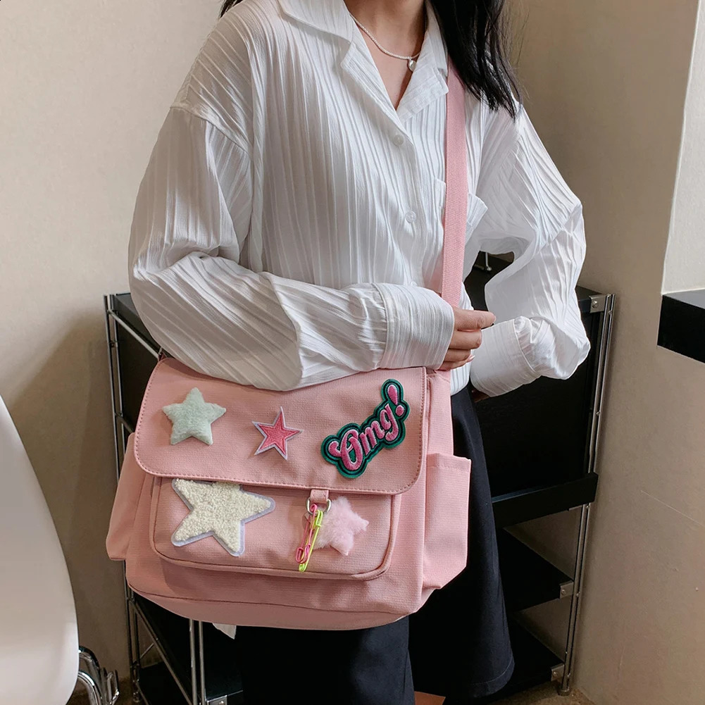 Women Kawaii Crossbody Bag Large Capacity Canvas Casual Satchel Bag Star Letter Applique Candy Color Leisure Travel Outdoor Bag 240819