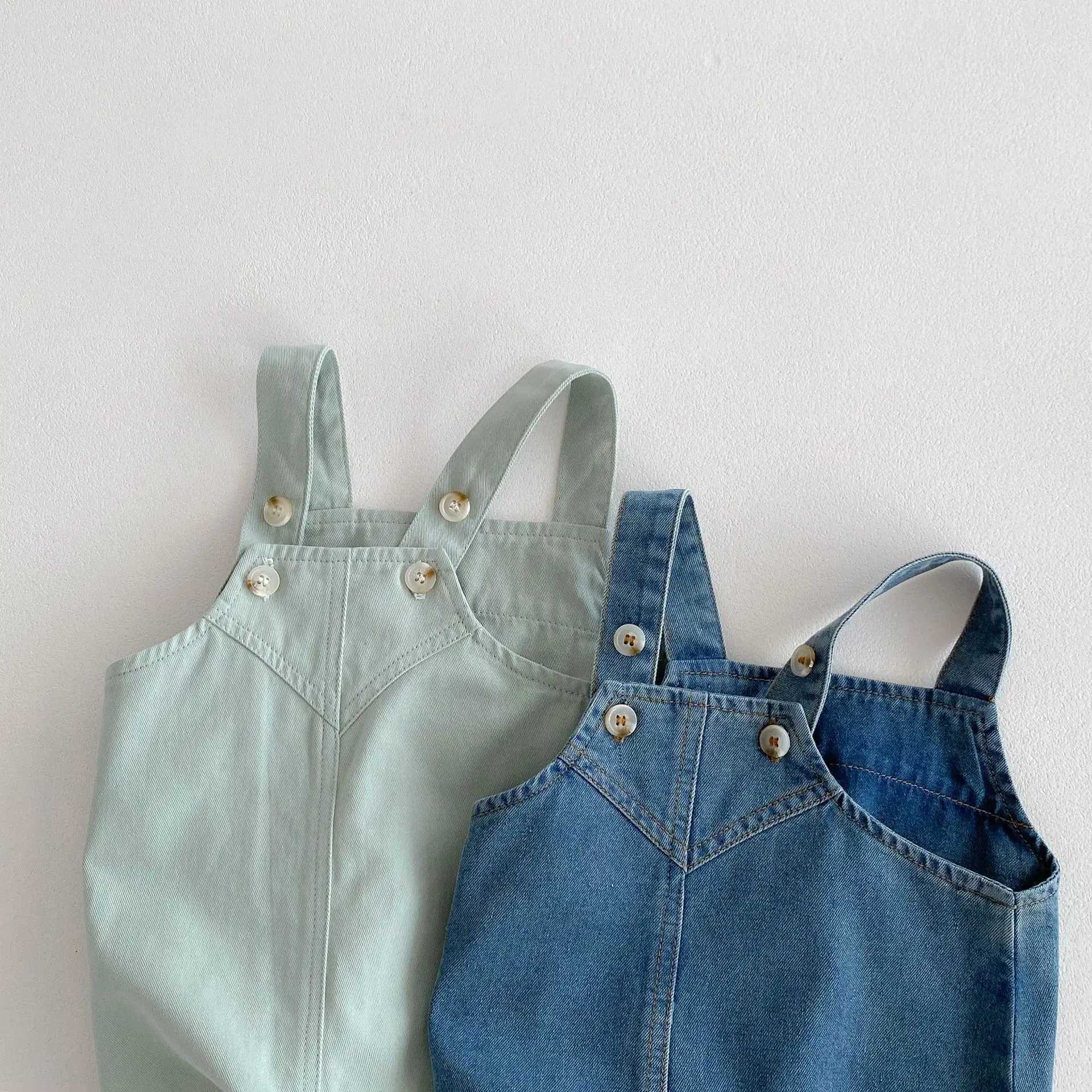 2024 summer new childrens solid set cute girl denim set baby boy with short sleeved childrens jumpsuit toddler clothing W240806