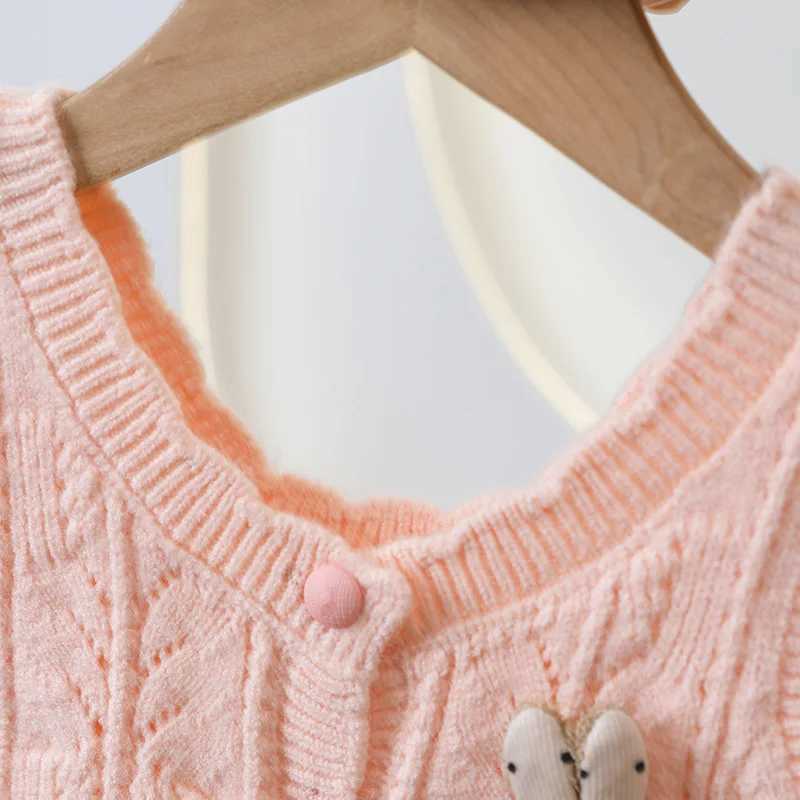 Trendy 2024 Kids Sweater Vest Cardigan Casual Elegant Lovely Bunny Decoration Everyday Fresh Leisure Fine WorkmanshipXJ240819