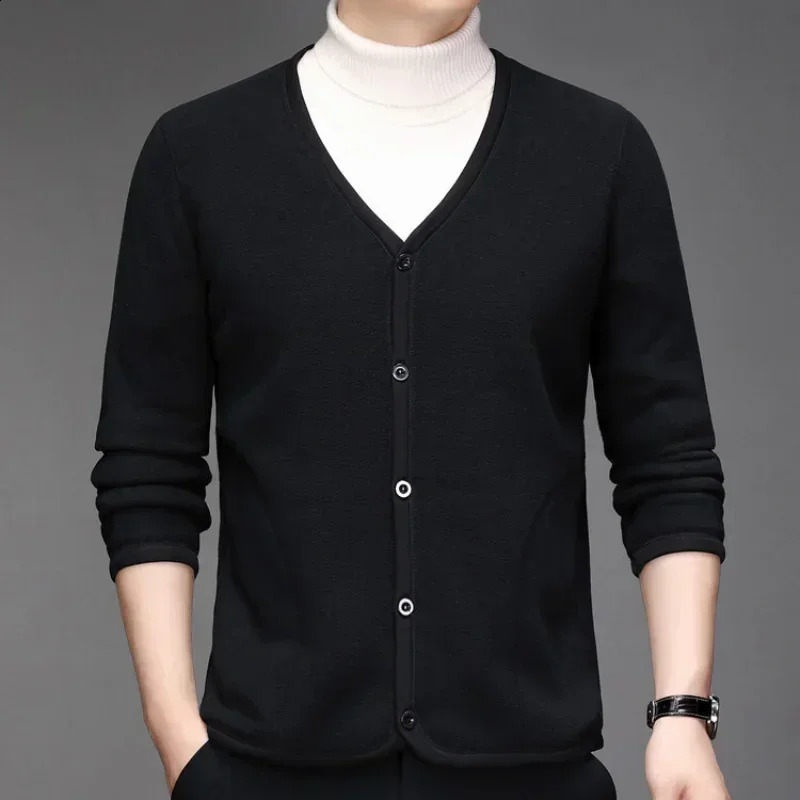 mens autumn and winter casual fashion solid color Vneck jacket largesized highend velvet 240819