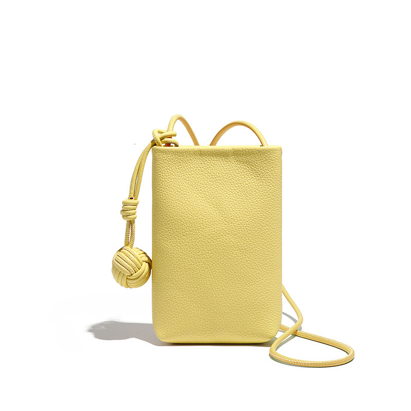 New mobile phone avocado color, versatile temperament, mini fashionable shoulder bag, niche design, high-quality crossbody bag