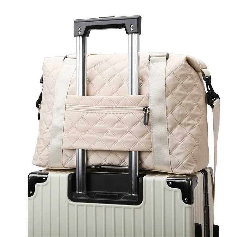 Carry On Travel Duffle Bag Nylon Waterproof Sports Gym Tote Bags for Women Large Capacity Storage Luggage Handbag CL240820
