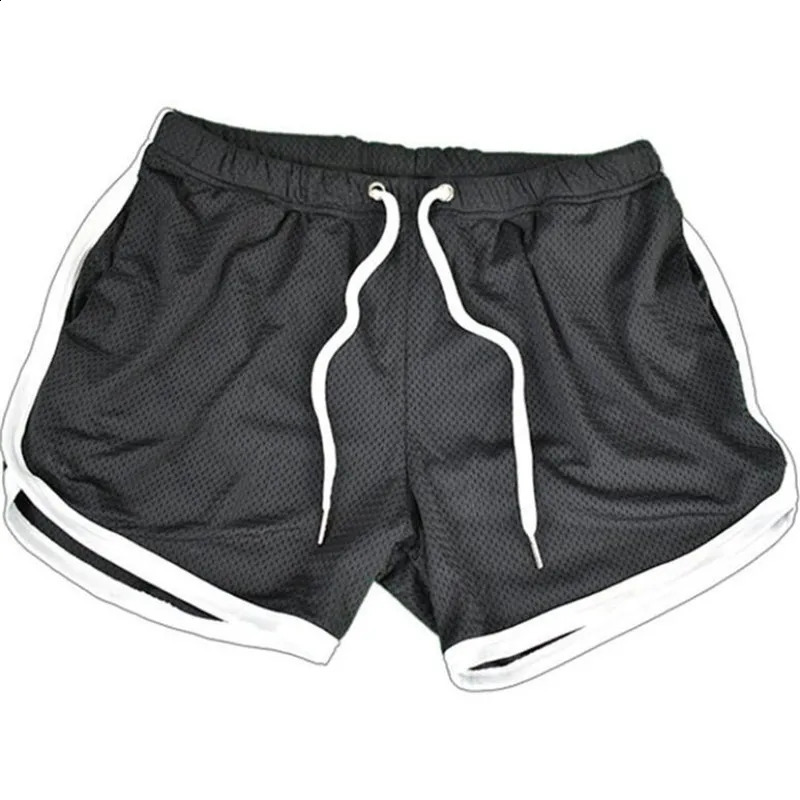 Muscle building summer mens sports shorts beach casual mesh fitness fast drying and breathable 240819