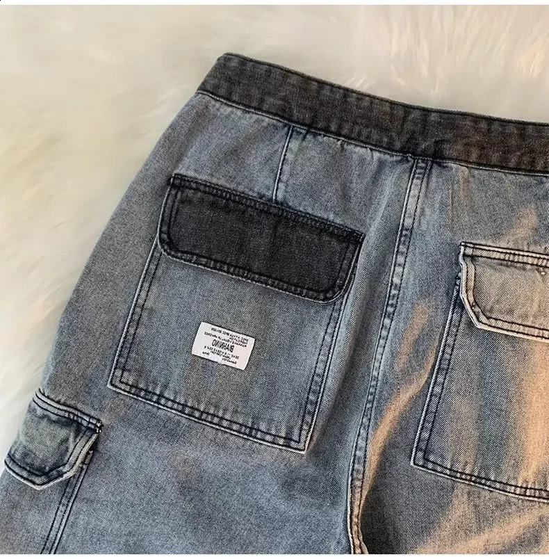 Japanese retro loose denim shorts suitable for womens summer trendy street style casual functional multi pocket cargo pants 240819