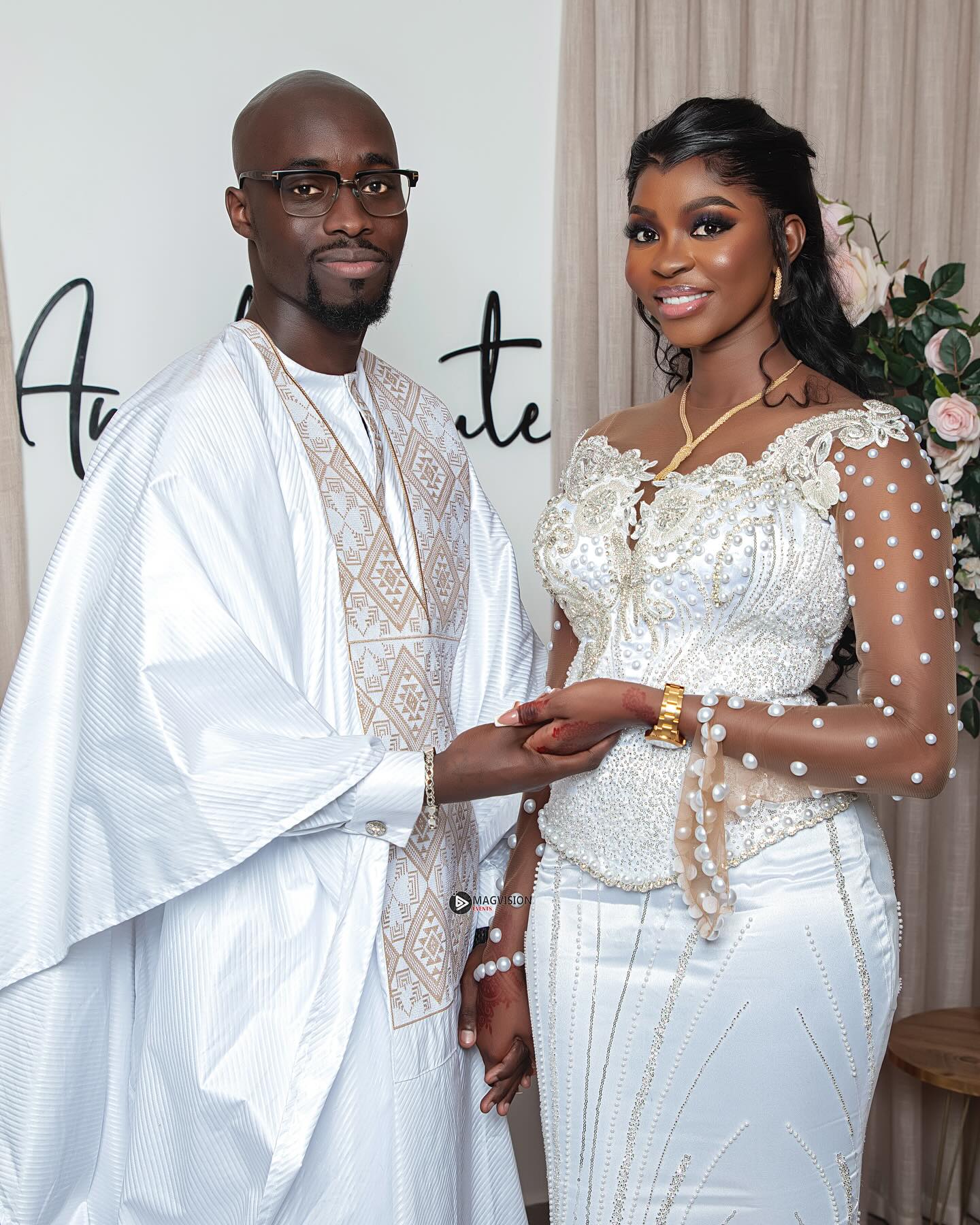 African Aso Ebi 2024 Ivory Mermaid Wedding Dress Pearls Rhinestones Full Sleeves Lace Vintage Elegant Bridal Gowns Dresses ZJ206